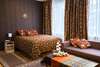 hotel_img